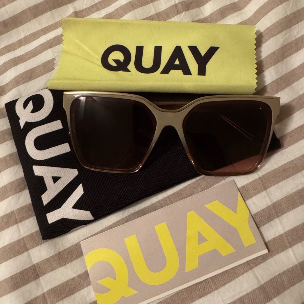 🕶️ QUAY Australia Sunglasses – New!